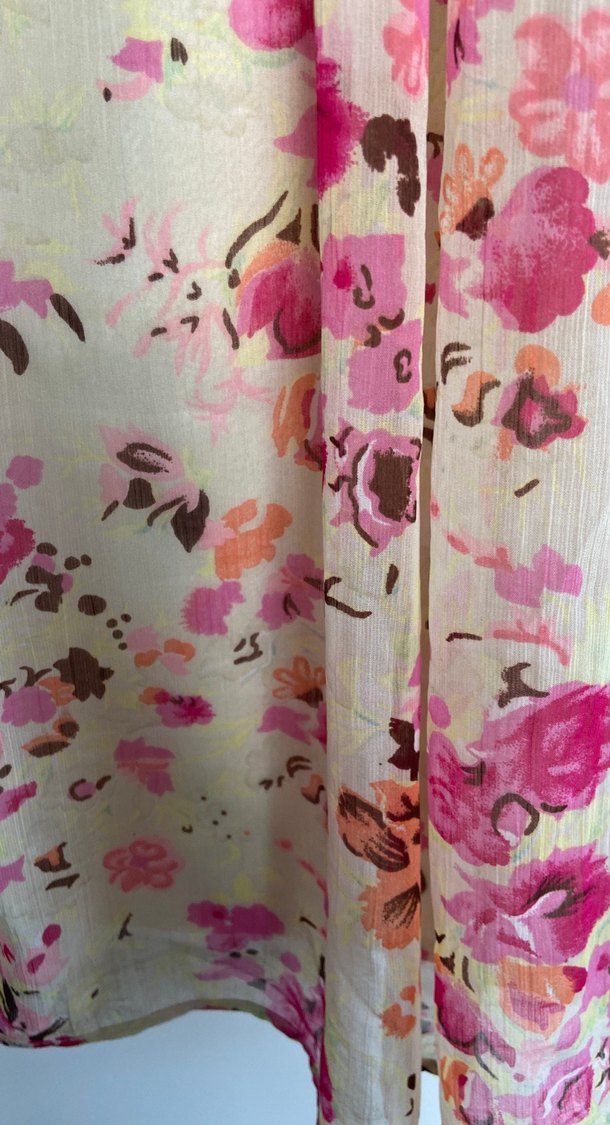 Pembe Çiçekli V Yaka  Midi Elbise - Görsel 3