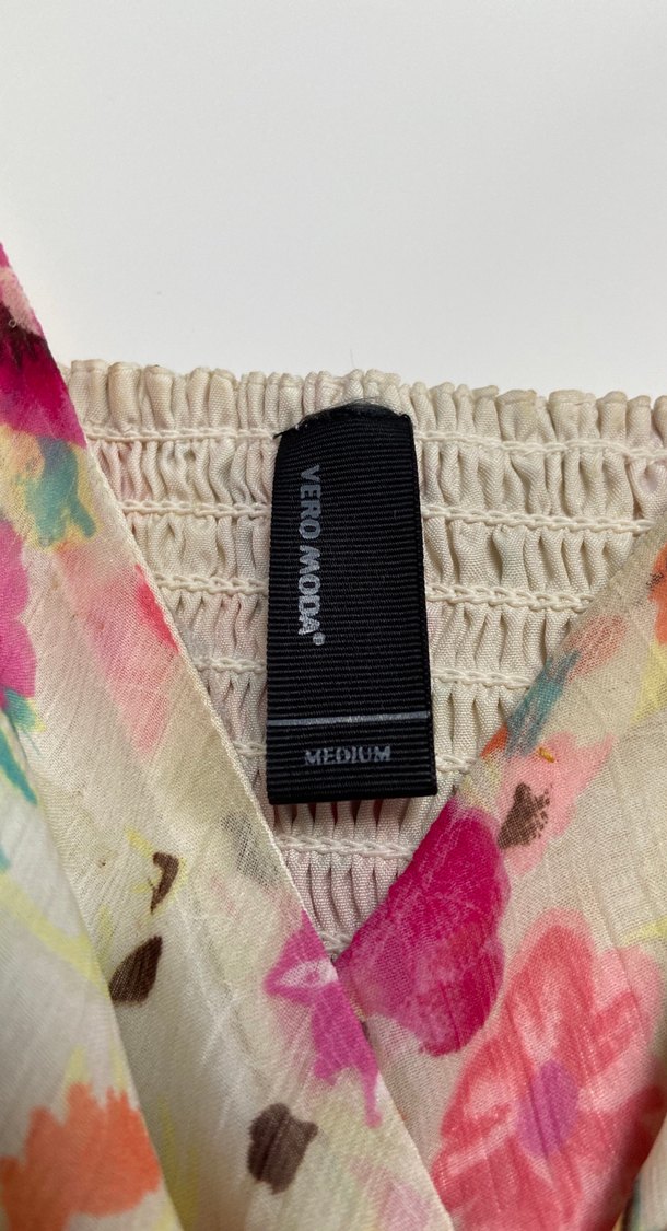 Pembe Çiçekli V Yaka  Midi Elbise - Görsel 4