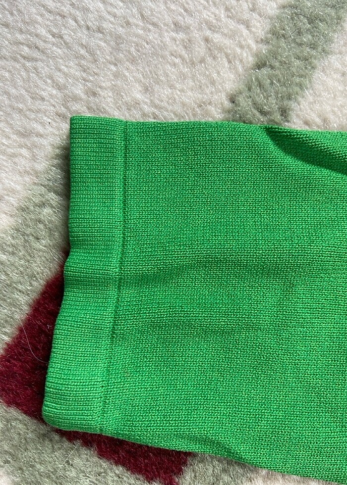 Payet detaylı triko kazak - Görsel 4