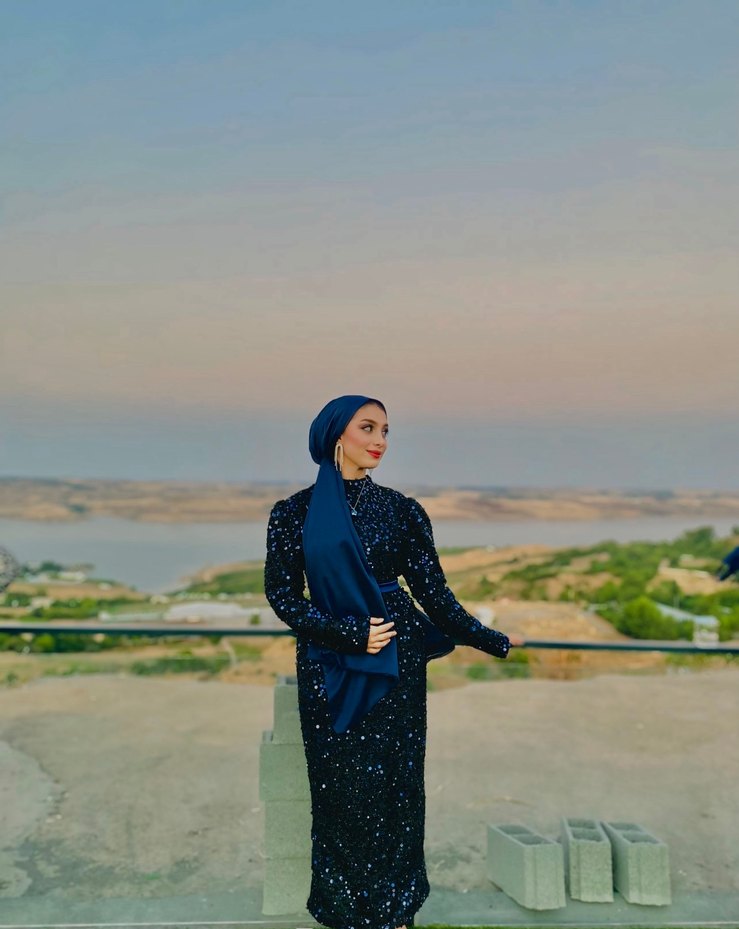 Uzun Kollu Drapeli Lacivert Abiye Elbise - Görsel 2