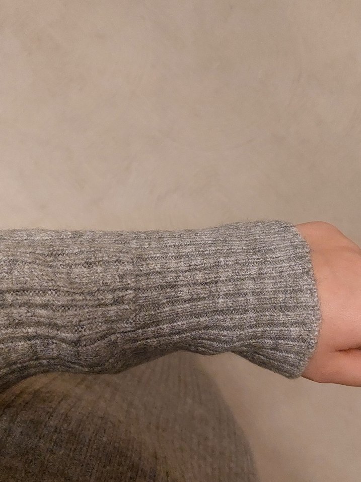 madonna yaka gri triko elbise (%100 sentetik ipek) - Görsel 2