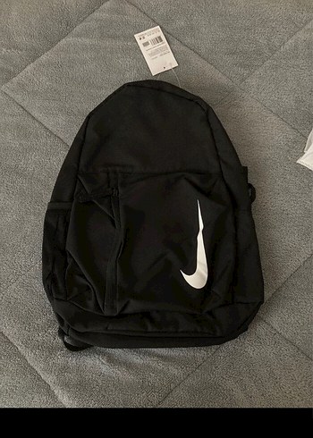 Nike Siyah Fermuarlı Sırt Çantası kadın erkek