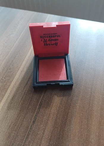 Pastel Krem Allık - Görsel 2