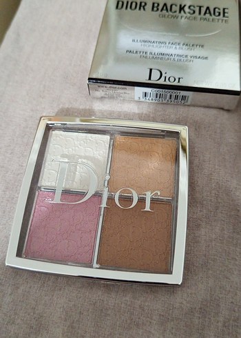 Dior Dior Backstage Aydınlatıcı ve Allık Paleti