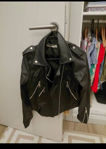 Siyah Kadın Deri Biker Ceket
