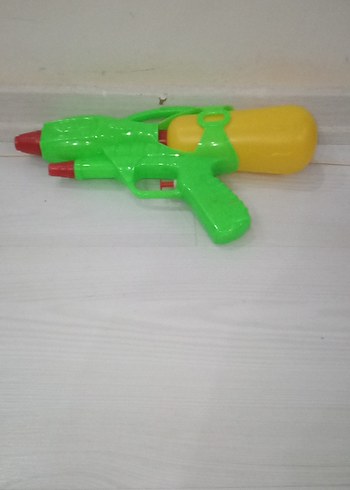 Diğer Renkli Yeşil Su Tabancası