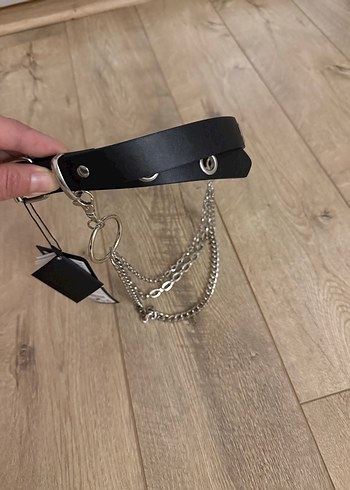 Zincir Detaylı Siyah Deri Kadın Kemer - Görsel 4
