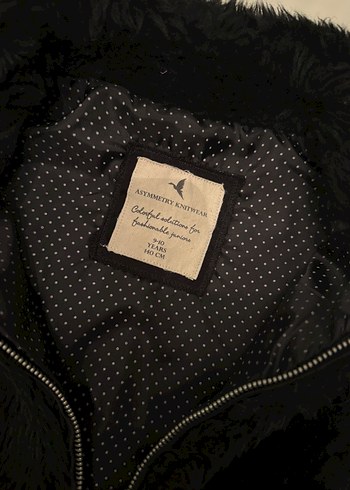 Kürk Detaylı Siyah Yelek - Görsel 3