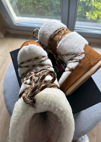 Orijinal moon boot - Görsel 2