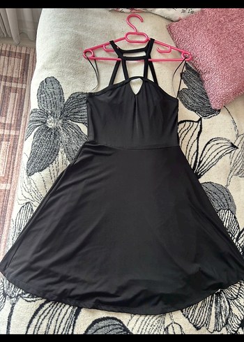 Siyah V Yaka Strappy Mini Elbise