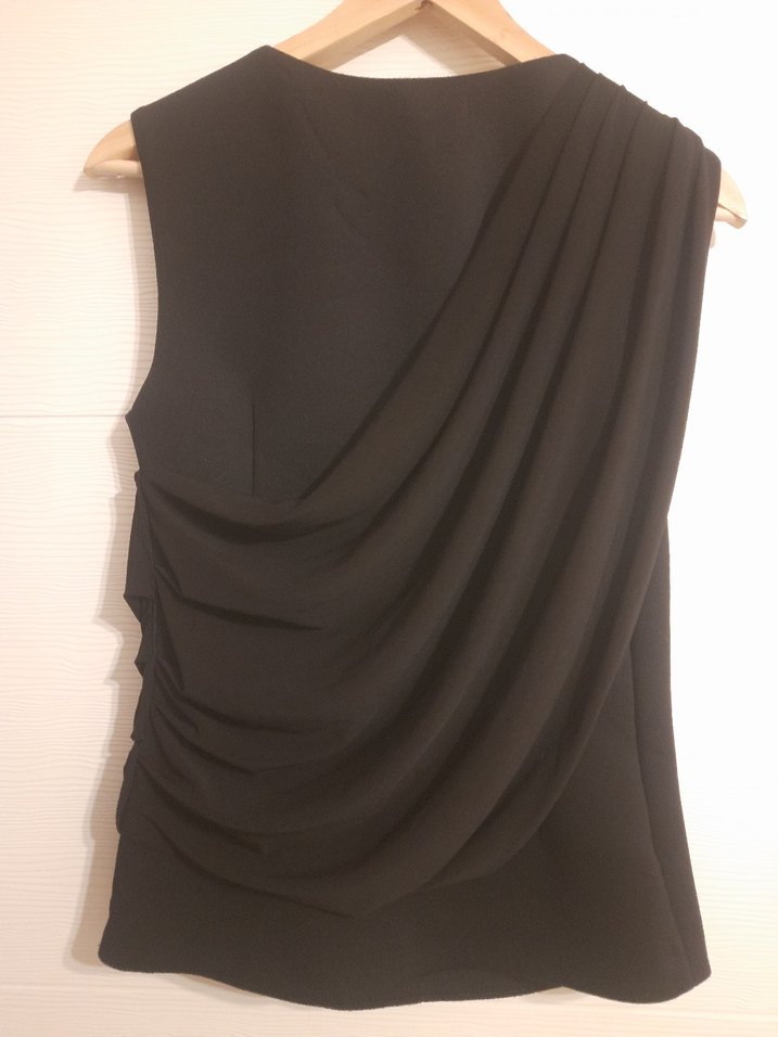 İpekyol Drapeli Yüksek Yakalı Kolsuz Siyah Bluz - Görsel 4