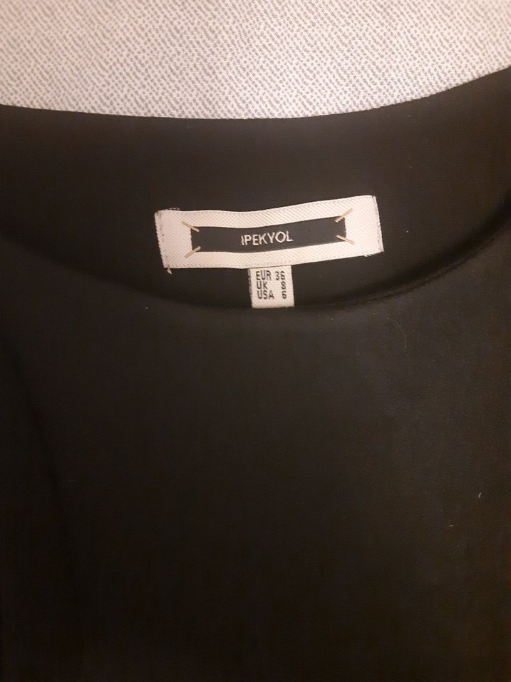 İpekyol Drapeli Yüksek Yakalı Kolsuz Siyah Bluz - Görsel 5