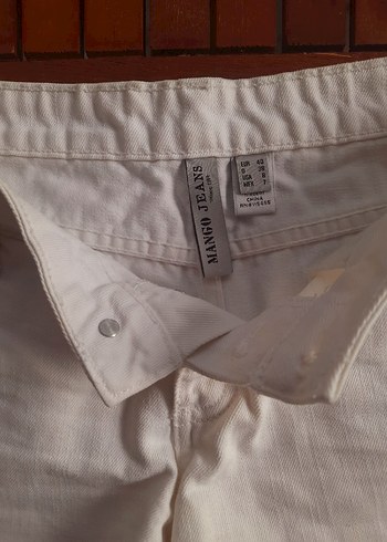 MANGO Kadın Beyaz Mini Denim Şort - Görsel 4