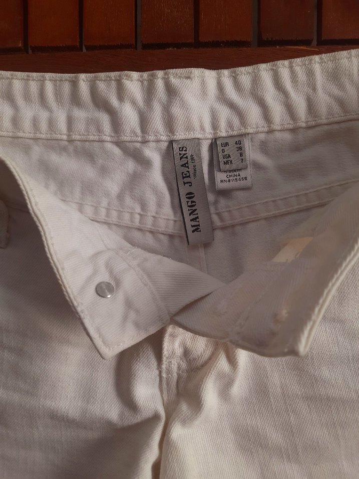 MANGO Kadın Beyaz Mini Denim Şort - Görsel 4