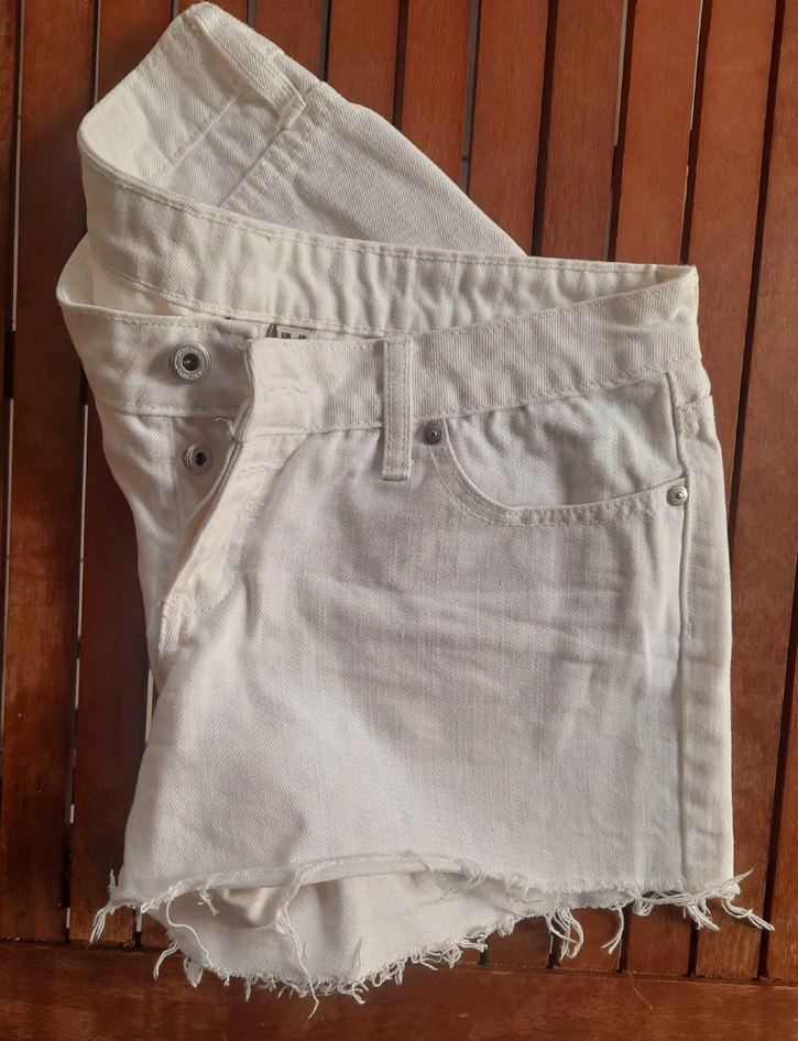 MANGO Kadın Beyaz Mini Denim Şort - Görsel 3