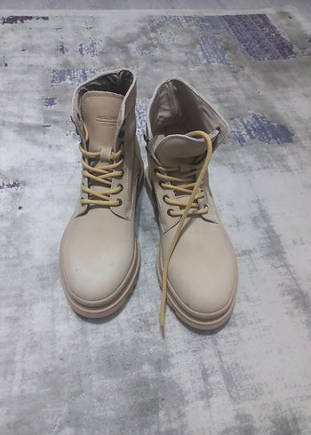 Jack Jones bot 42 numara