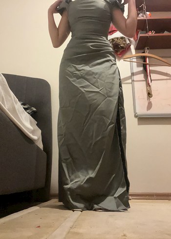 Sırt Detaylı Uzun Haki Drapeli Abiye Elbise - Görsel 2