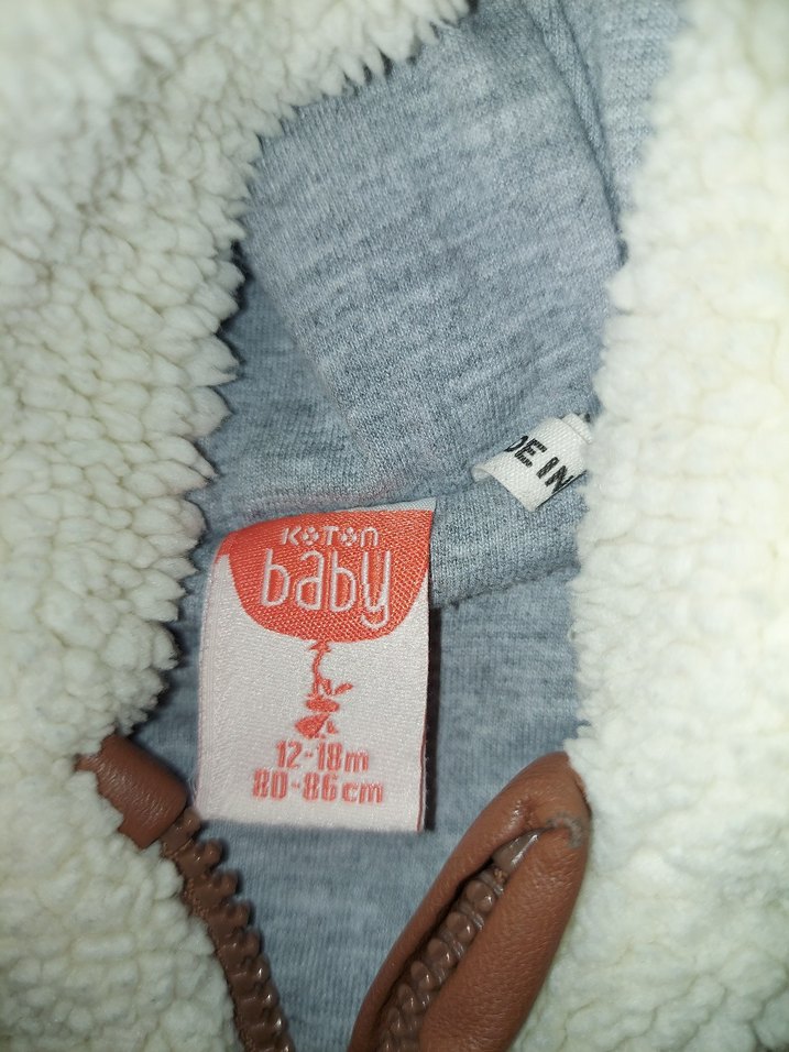 Erkek Bebek Kapşonlu Peluş Ceket İşlemeli Suni Deri Detaylı - Görsel 2