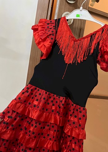 5 Yaş Beden kırmızı Renk Kız Çocuk Kırmızı Fırfırlı Gotik Elbise