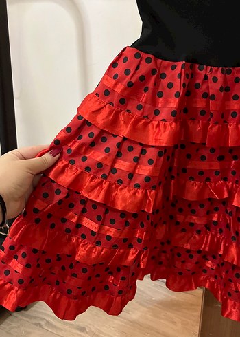 5 Yaş Beden Kız Çocuk Kırmızı Fırfırlı Gotik Elbise