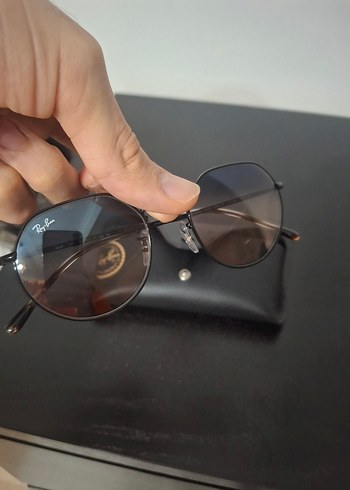 Ray-Ban Siyah Minimalist erkek Güneş Gözlüğü