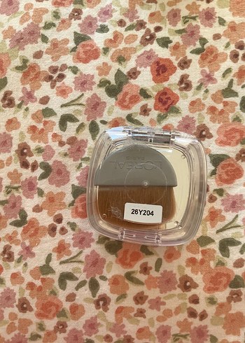 Beden Loreal ışıltılı Pastel Pembe Allık