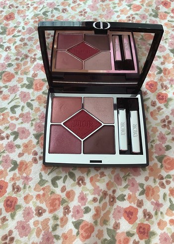Dior Bordo Göz Farı Paleti