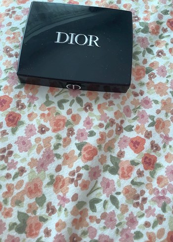  Beden Dior Mavi Koyu Tonlu Göz Farı Paleti