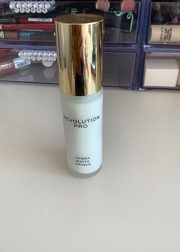 Revolution Pro Hydra Matte Primer