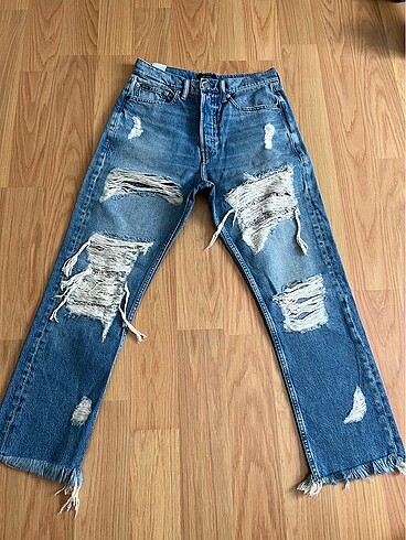Ralph Lauren yıpratmalı pantolon