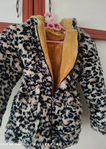 Kahverengi Leopar Desenli Kürklü Kız Montu