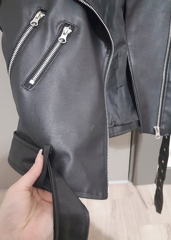 Siyah Deri Biker Ceket, Fermuarlı, İnce Kesim - Görsel 4