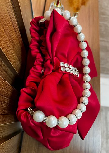 Fiyonklu Kırmızı Kadın Portföy Çanta Taşlı İncili - Görsel 3