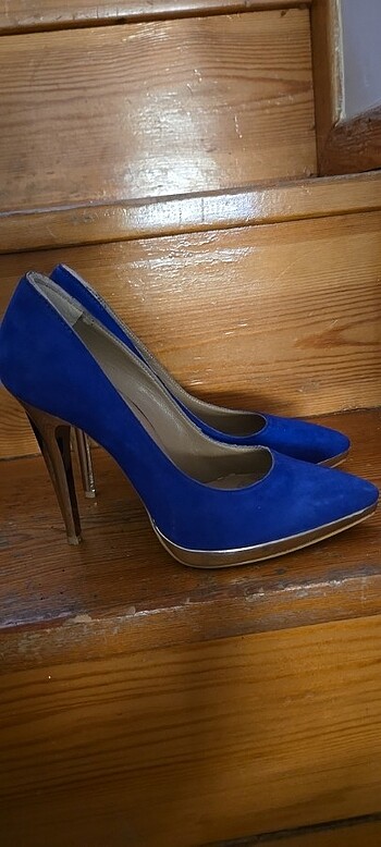 35 Beden Kemal Tanca 35 numara stiletto