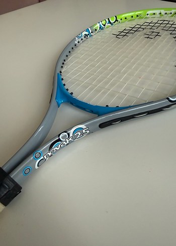 Head Novak 25 çocuk raketi