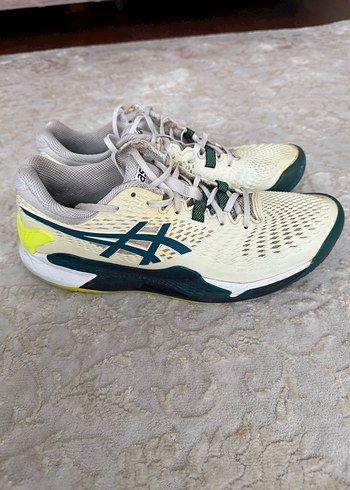 Asics 42