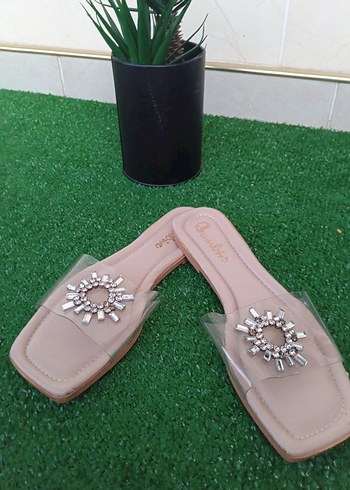 38 Beden Pullu Pembe Kadın Topuklu Terlik
