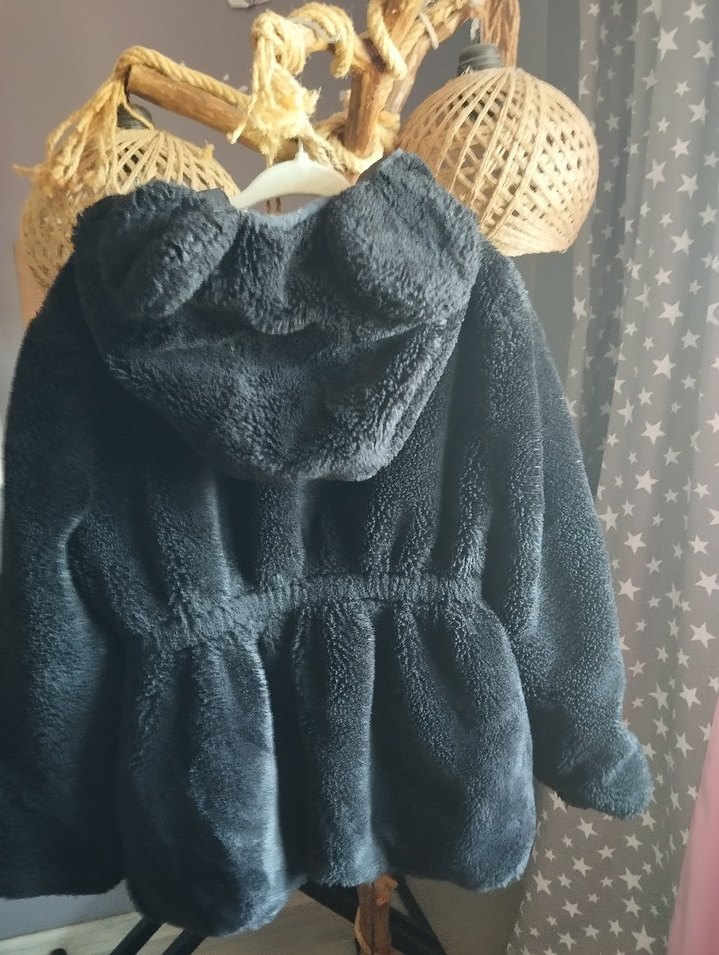 Kız Çocuk apüşonlu Peluş Ceket - Görsel 3