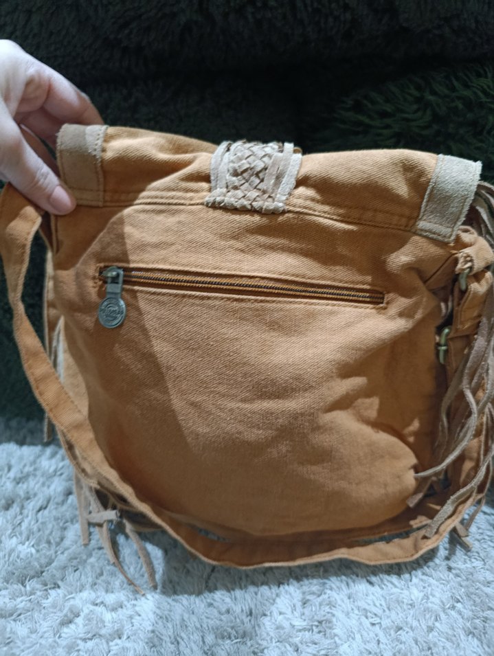 j Püsküllü Kadın Süet Çanta - Görsel 3