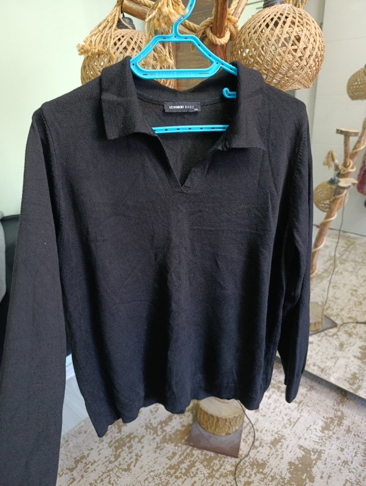 Siyah Kadın Uzun Kollu Polo Yaka Kazak - Görsel 3