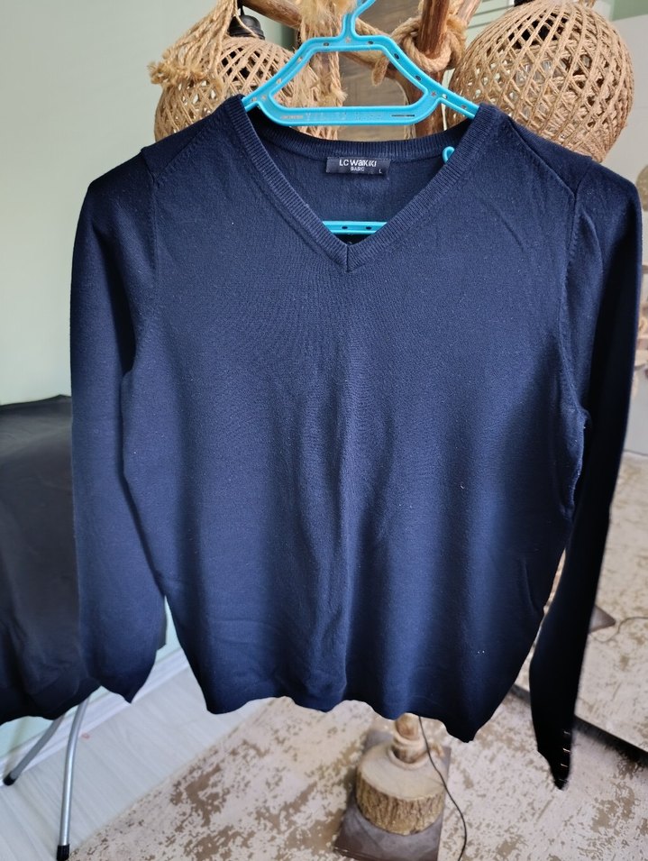 Kadın Lacivert V Yaka Pamuklu Kazak - Görsel 3