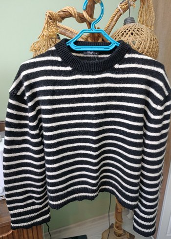 Kadın Siyah Gri Çizgili Örgü Kazak - Görsel 2