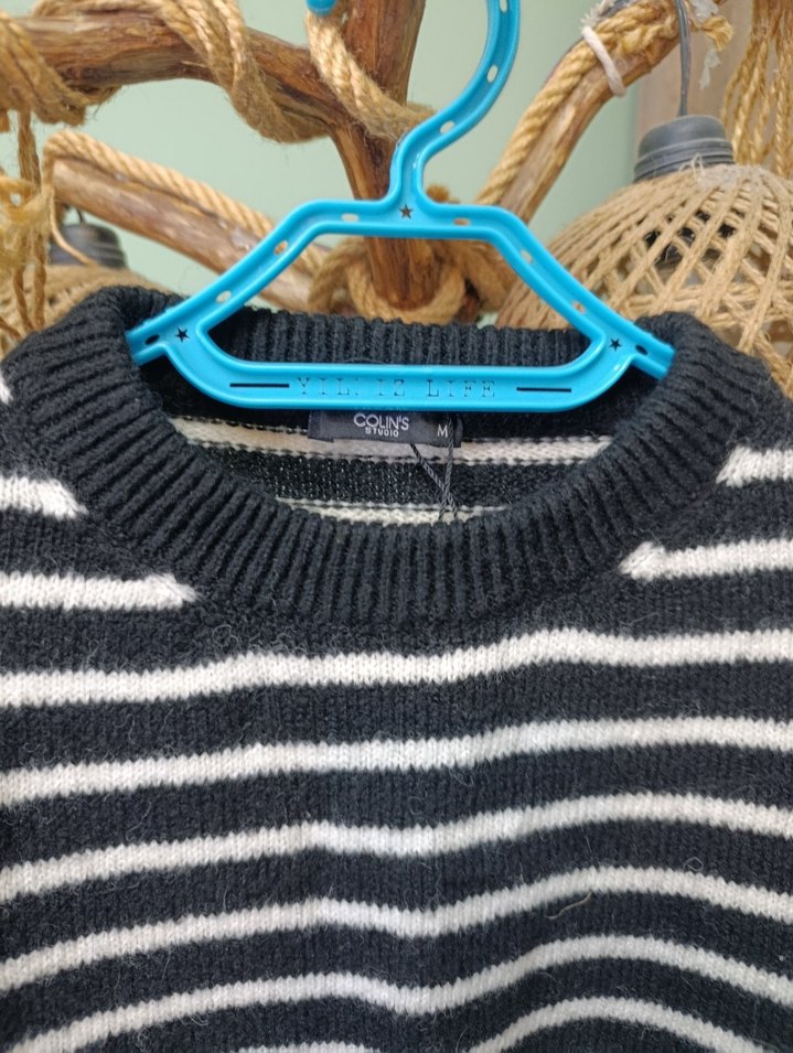 Kadın Siyah Gri Çizgili Örgü Kazak - Görsel 3