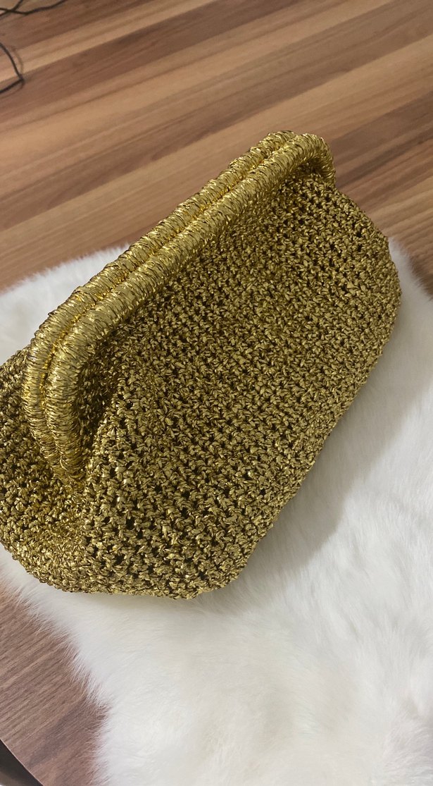 Kürk Detaylı Altın Renk Örgü Kadın Clutch Çanta - Görsel 3