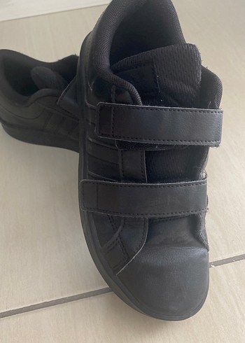 Erkek Çocuk Siyah Cırtlı Spor Ayakkabı - Görsel 2