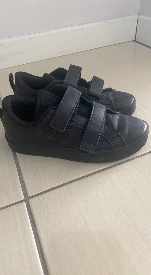 Erkek Çocuk Siyah Cırtlı Spor Ayakkabı - Görsel 3