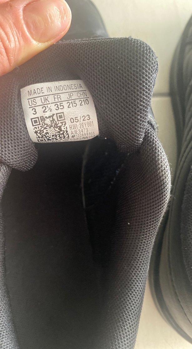 Erkek Çocuk Siyah Cırtlı Spor Ayakkabı - Görsel 5