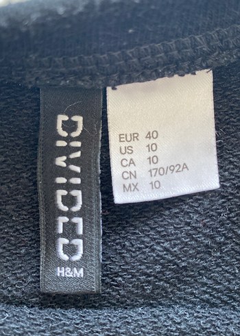 Siyah V Yaka Fırfırlı tunik - Görsel 4