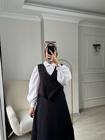Diğer Yelekli Etekli Takım
