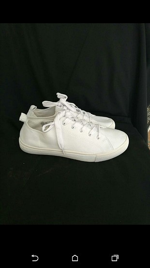 38 Beden beyaz Renk yeni ayakkabi
